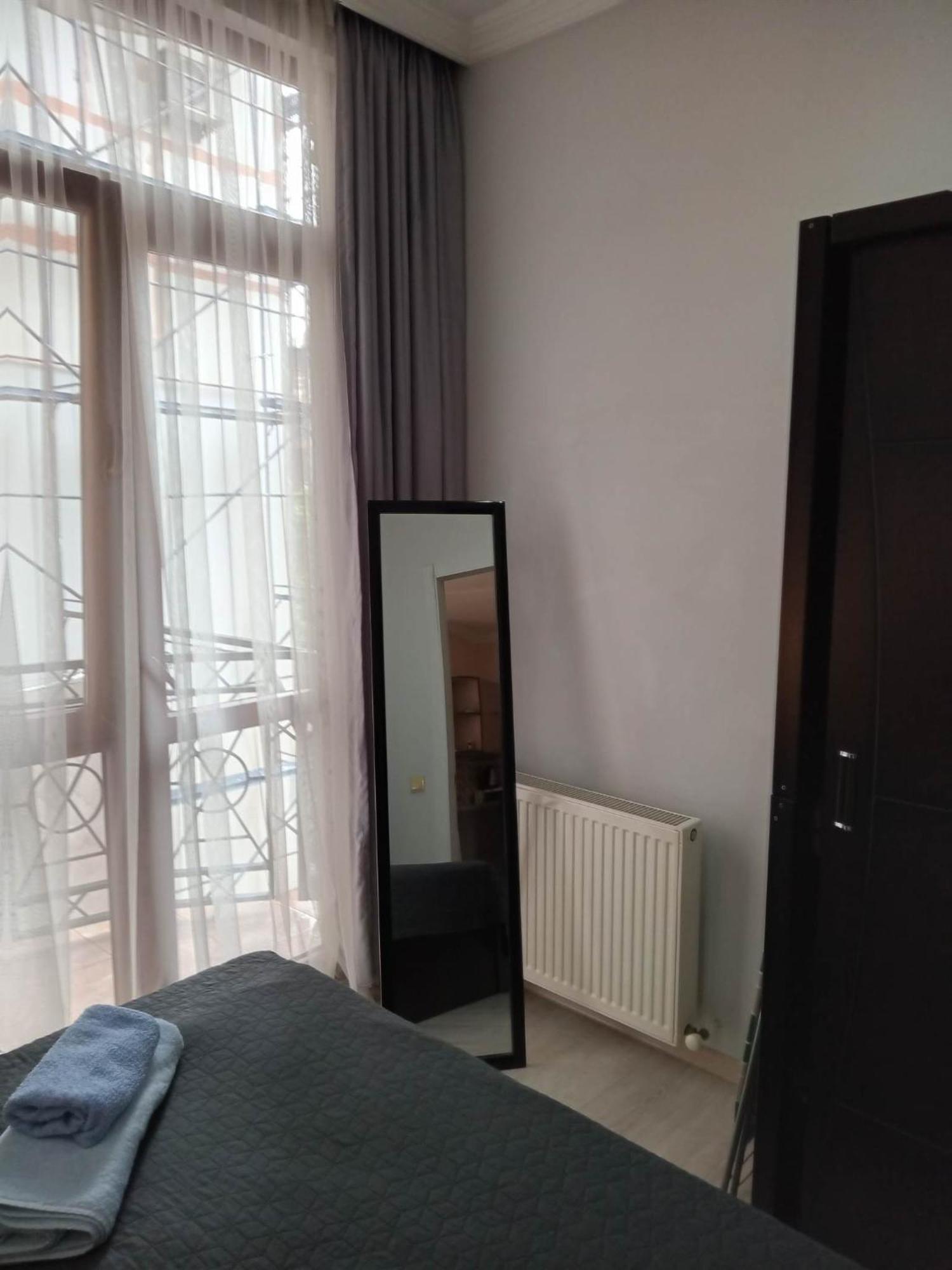 Apartment Face Batumi Exteriör bild